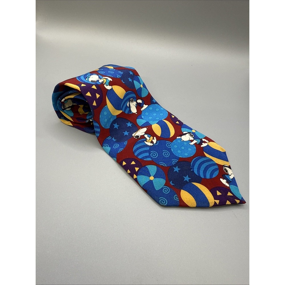 Peanuts Snoopy Beach Beagle Silk Tie Mens Burgundy Blue Beach Ball Made in USA
